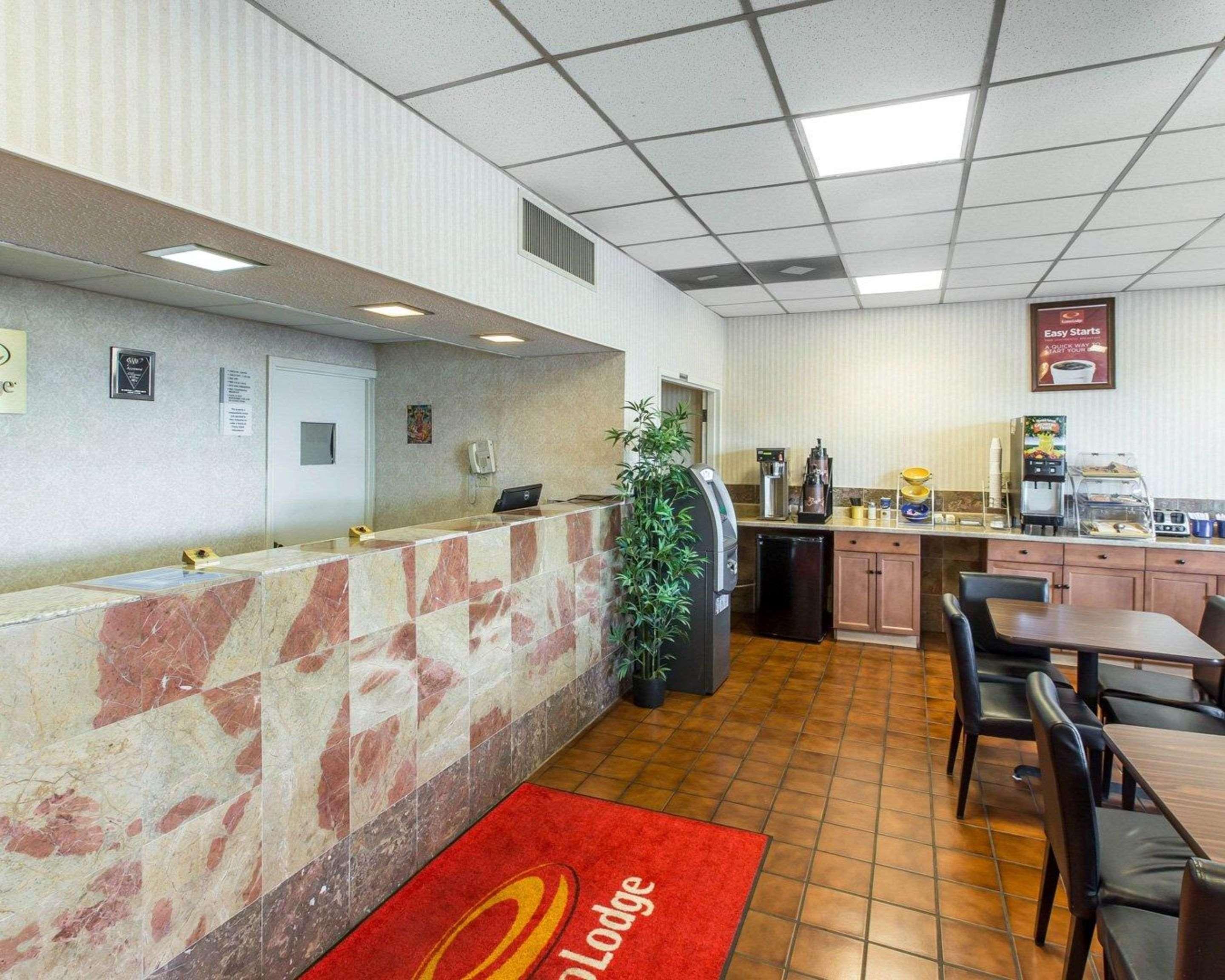 Econo Lodge Calhoun Zewnętrze zdjęcie