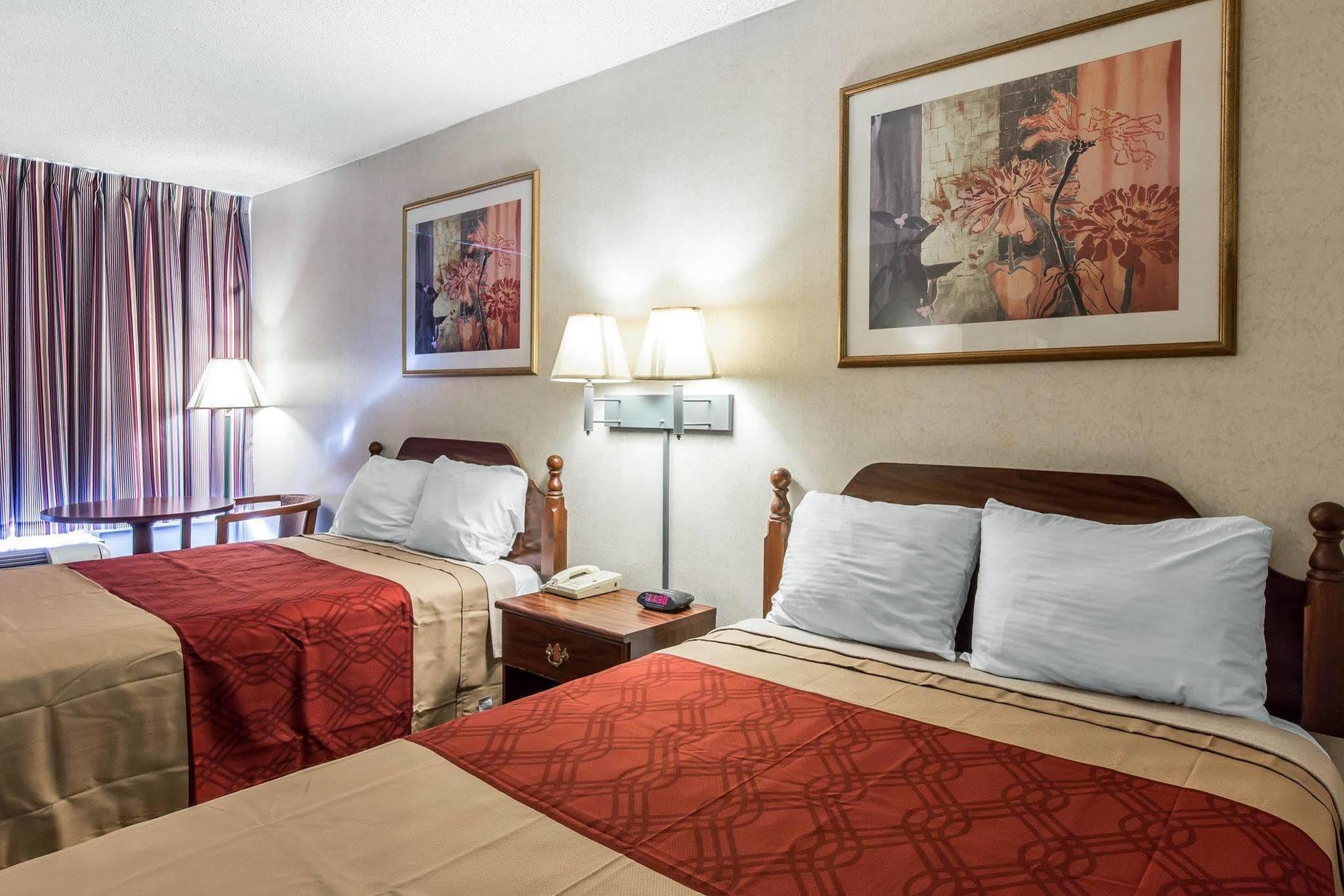 Econo Lodge Calhoun Zewnętrze zdjęcie