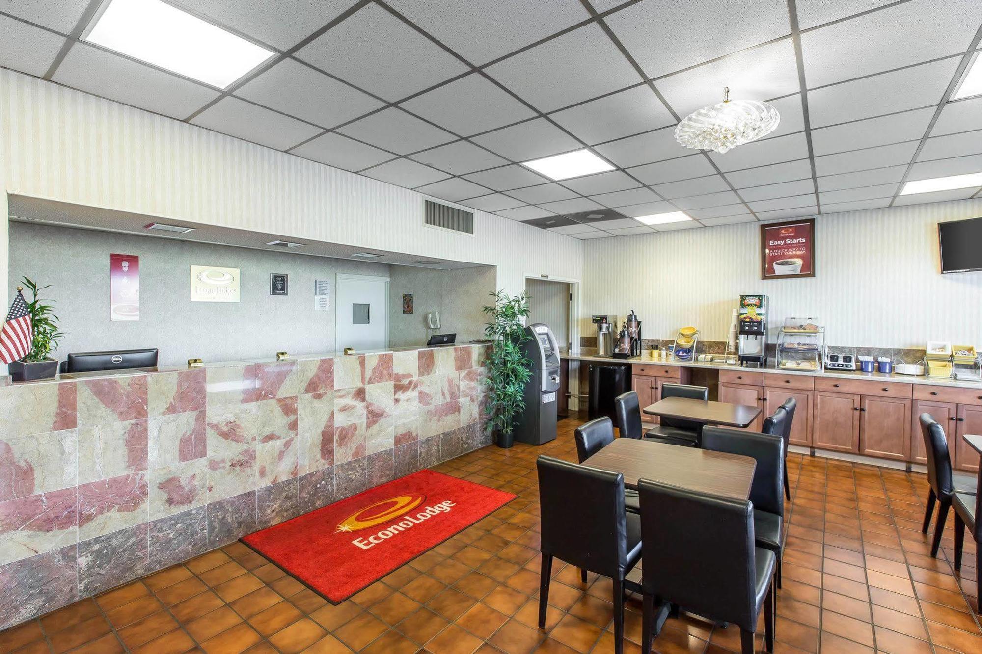 Econo Lodge Calhoun Zewnętrze zdjęcie