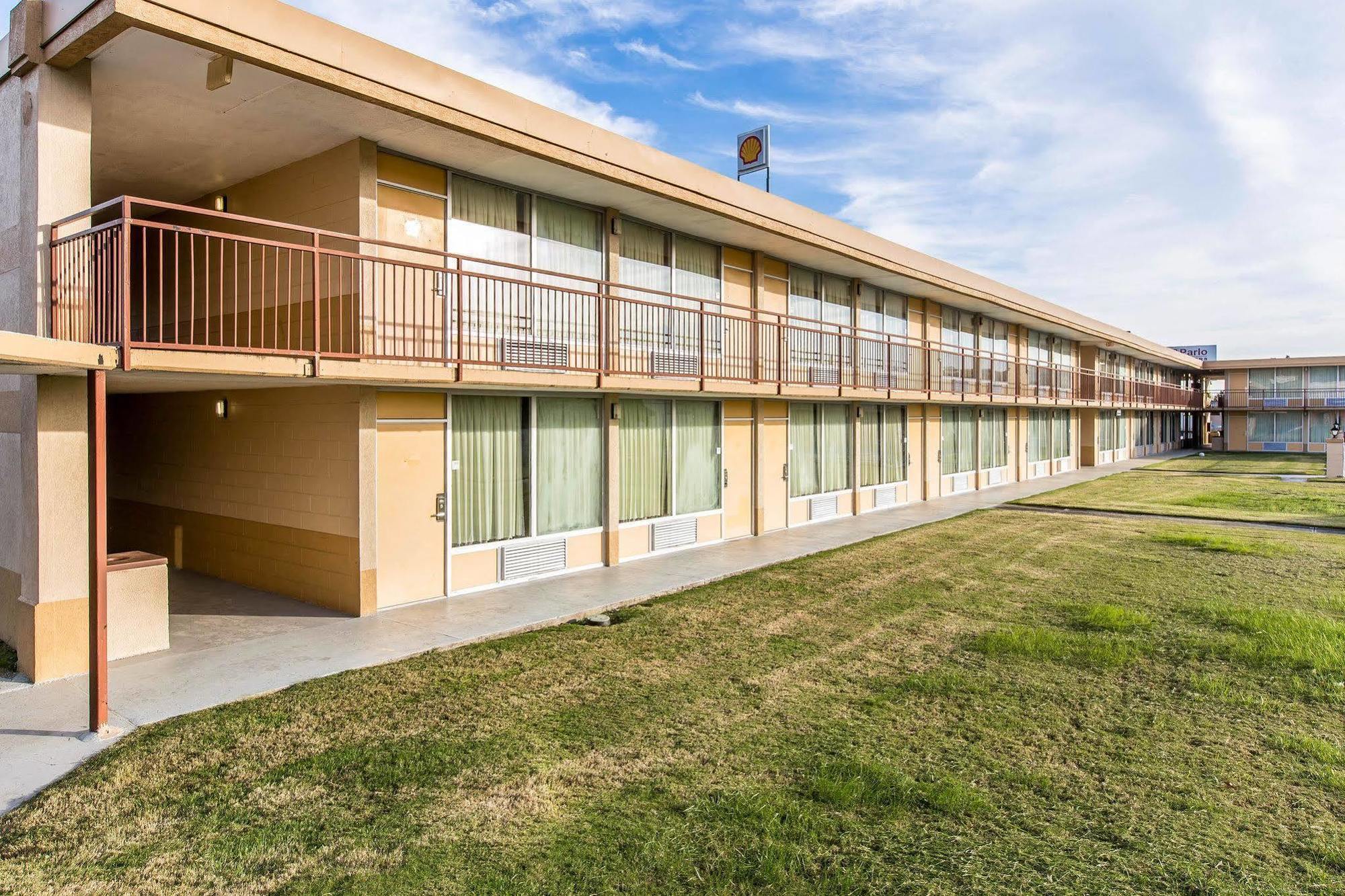 Econo Lodge Calhoun Zewnętrze zdjęcie